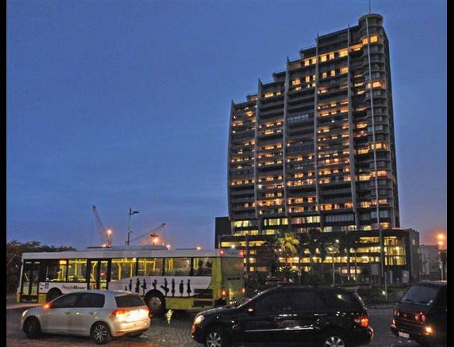 2 BEDROOM APARTMENT TO LET IN POINT WATERFRONT